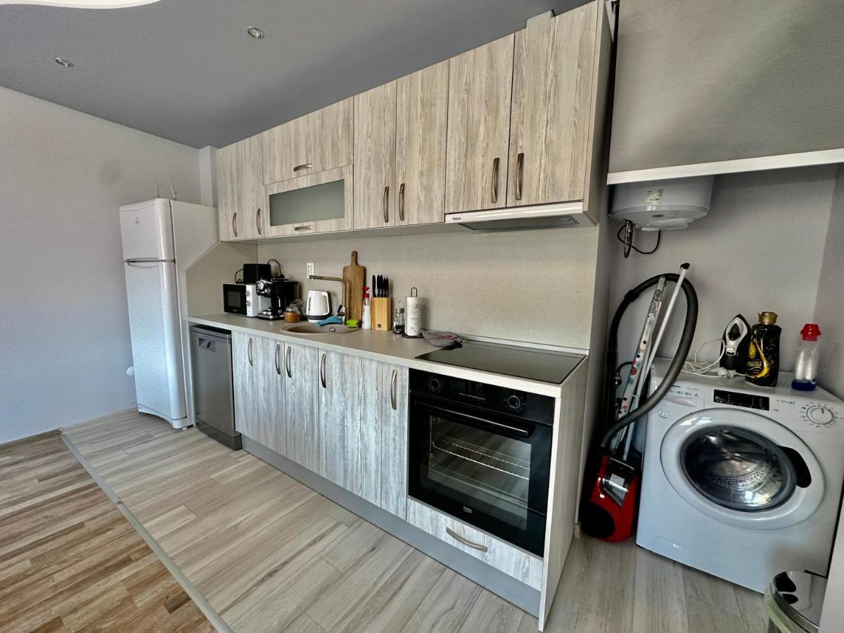 Central Vista Apartment By Mit Σόφια Εξωτερικό φωτογραφία
